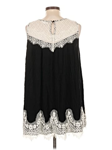 chic soul (chicsoul.com) Sleeveless Blouse (view 2)
