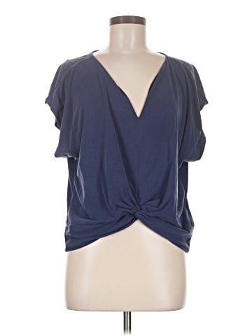 Kiyonna Short Sleeve Top (view 1)