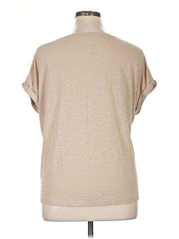 Hem & Thread Short Sleeve T-Shirt (view 2)