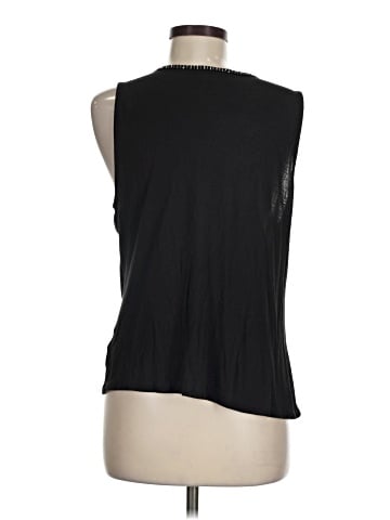 Jennifer Lopez Sleeveless T-Shirt (view 2)