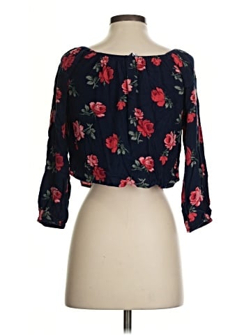 Hollister 3/4 Sleeve Blouse (view 2)