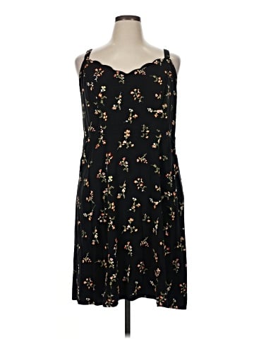 Hawks Casual Dress (view 1)