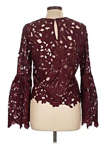 Romeo & Juliet Couture Long Sleeve Blouse (view 2)