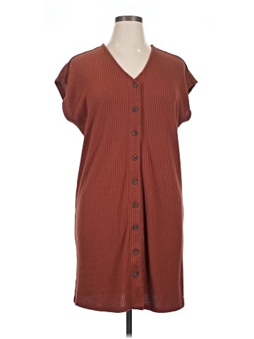 Old Navy Casual Dress (view 1)