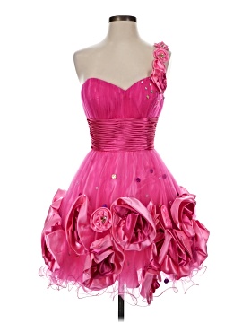 Used Prom Dresses On Sale Up To 90% Off | ThredUp