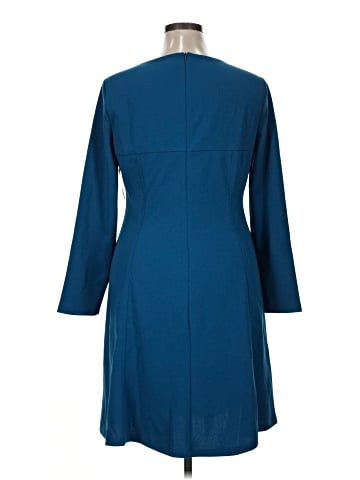 Donna Morgan Casual Dress (view 2)