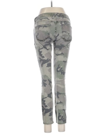 Elizabeth and James Jeans (view 2)