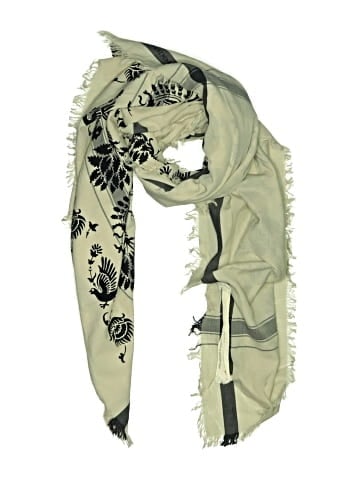 Leigh & Luca Scarf (view 1)
