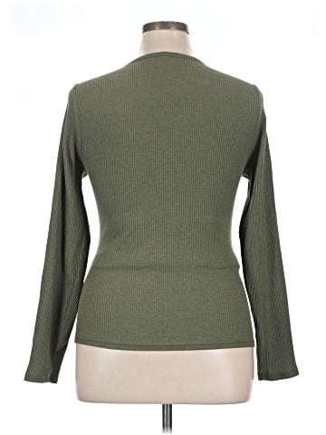 Old Navy - Maternity 3/4 Sleeve T-Shirt (view 2)