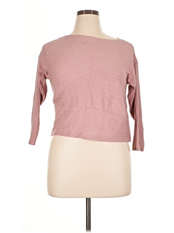 Wardrobe 3/4 Sleeve Top (view 1)