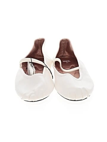 Zara Flats (view 2)