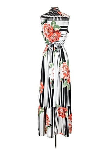 Betsey's Boutique Shop Casual Dress (view 2)