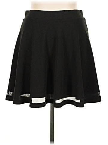 Xhilaration Casual Skirt (view 1)