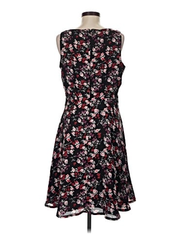 Elle Casual Dress (view 2)