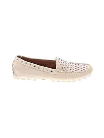 Coach Flats (view 1)