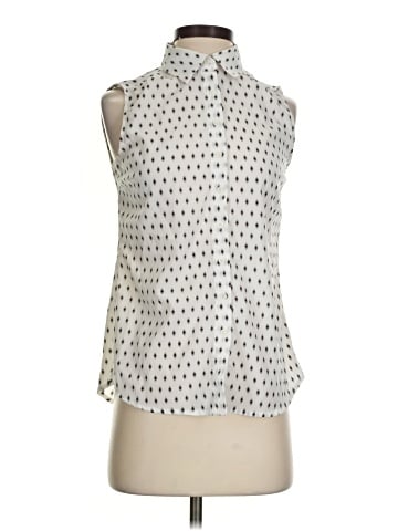 Kenar Sleeveless Blouse (view 1)