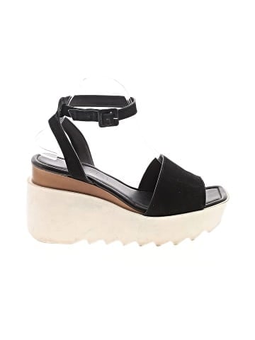 Gianni Bini Sandals (view 1)