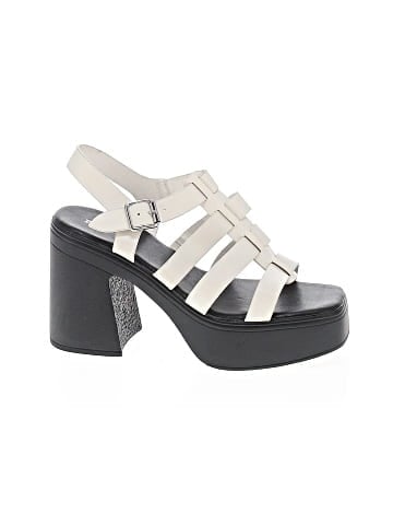 Bamboo Heels (view 1)