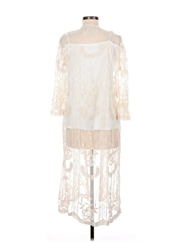 Dizzy Lizzy Kimono (view 2)