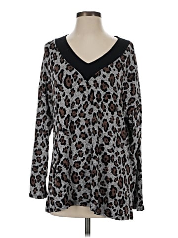 Everleigh Pullover Sweater (view 1)
