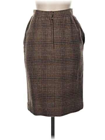 The Villager Casual Skirt (view 2)