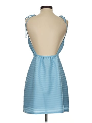 Le Lis Cocktail Dress (view 2)