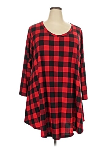 Larace Poncho (view 1)