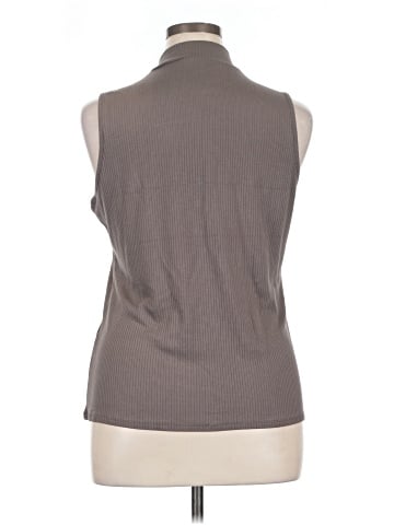 Cyrus Sleeveless T-Shirt (view 2)