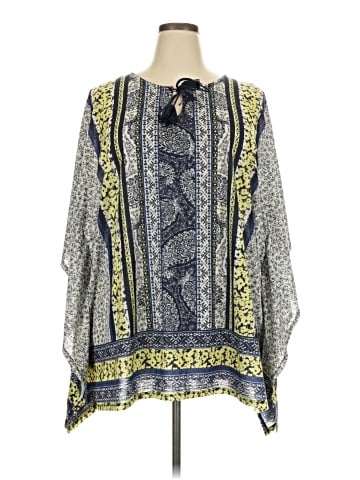 Catherines Poncho (view 1)