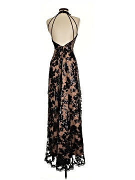 Dress the Population Women's Dresses On Sale Up To 90% Off Retail | ThredUp