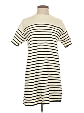 Tuckernuck Casual Dress - front