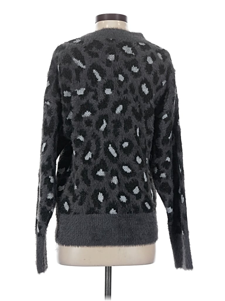 Click to view more detailed imagery on our partner's website Pre-owned Time And Tru Pullover Sweater In Gray