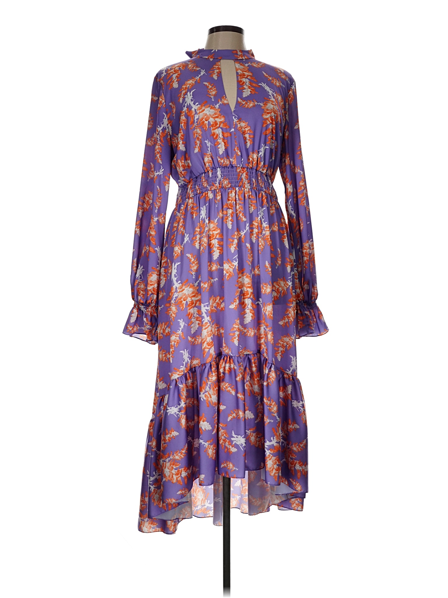 Three Floor Women's Dresses On Sale Up To 90% Off Retail | ThredUp