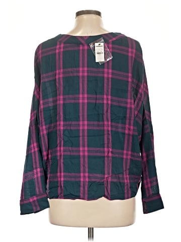 Express 3/4 Sleeve Blouse (view 2)