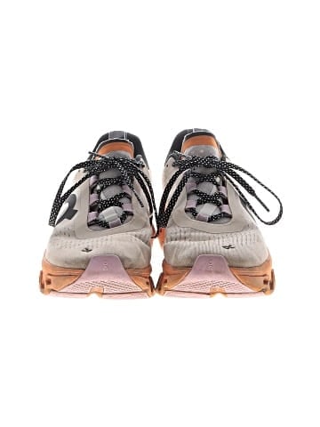 On Cloud Sneakers (view 2)