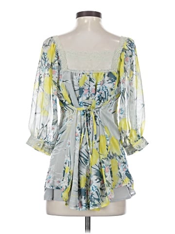 Moon Collection 3/4 Sleeve Blouse (view 2)