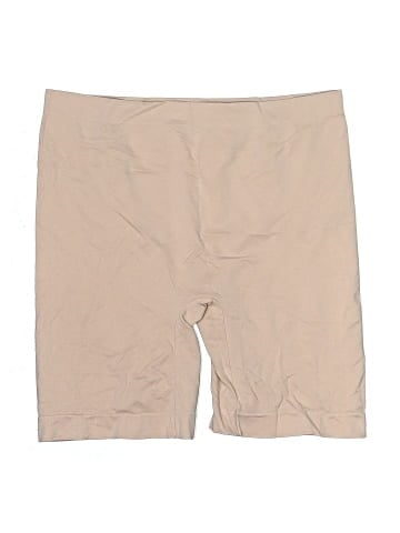 Marilyn Monroe Khaki Shorts (view 1)