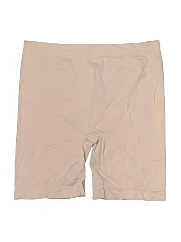 Marilyn Monroe Khaki Shorts (view 2)
