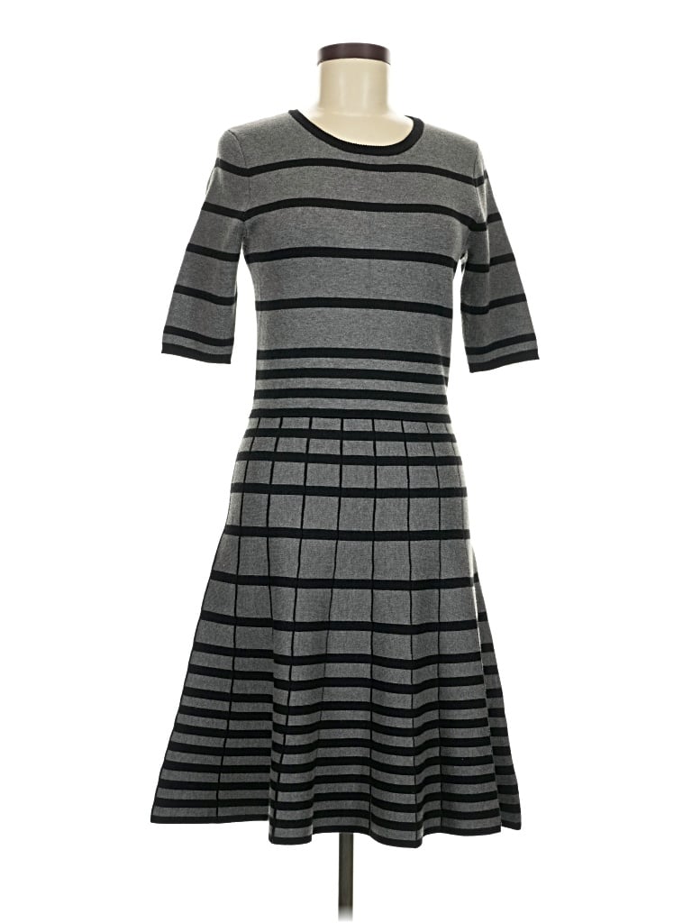 Pre-owned Gabby Skye Casual Dress In Gray