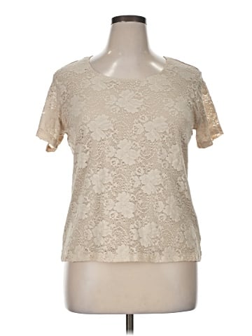 Covington Short Sleeve Top (view 1)