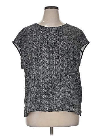 Chaus Short Sleeve T-Shirt (view 1)