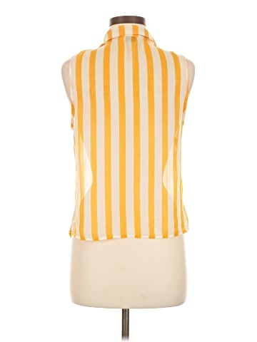 Timing Sleeveless Button-Down Shirt (view 2)