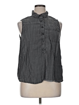 Time And Tru Sleeveless Button Down Shirt