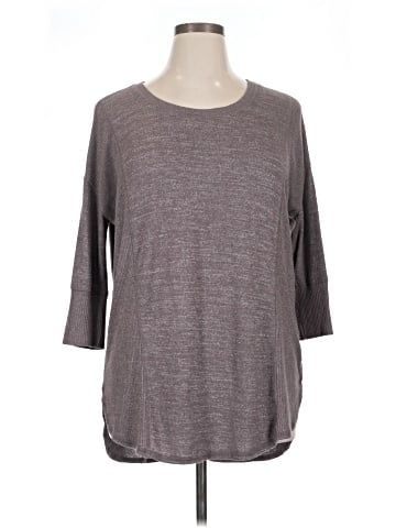 Maurices 3/4 Sleeve Top (view 1)