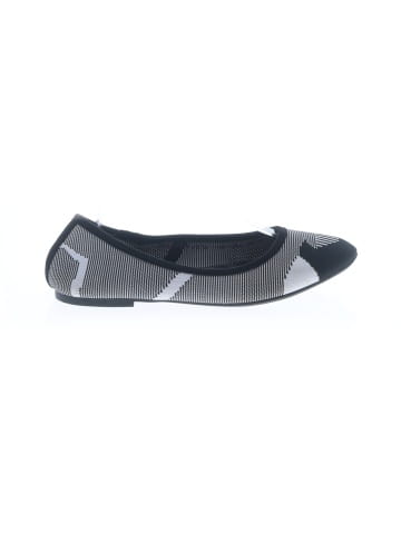 Skechers Flats (view 1)