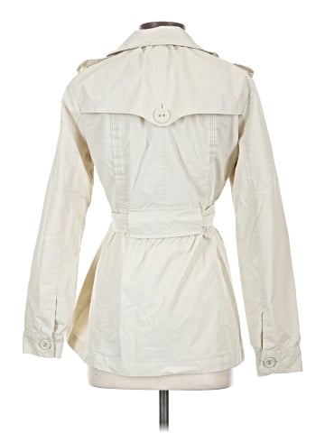 George Trenchcoat (view 2)