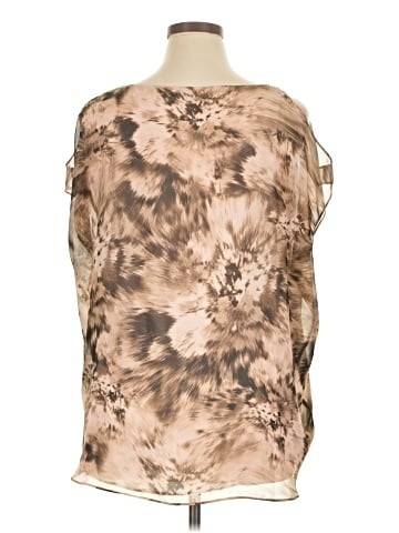 Jennifer Lopez Sleeveless Blouse (view 2)