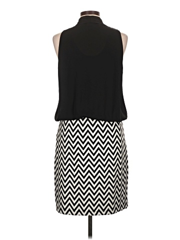 Karen Kane Casual Dress (view 2)