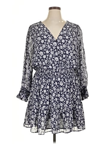 Vineyard Vines Casual Dress (view 1)