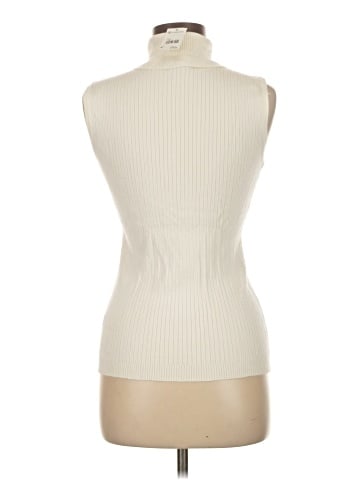 Versona Sleeveless T-Shirt (view 2)